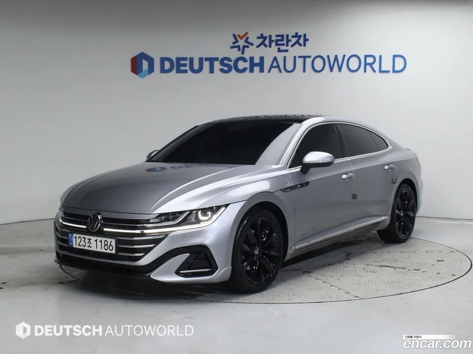 Volkswagen Arteon 2.0 TDI R-LINE 4 2022 — фото 1, купить с доставкой в Москву