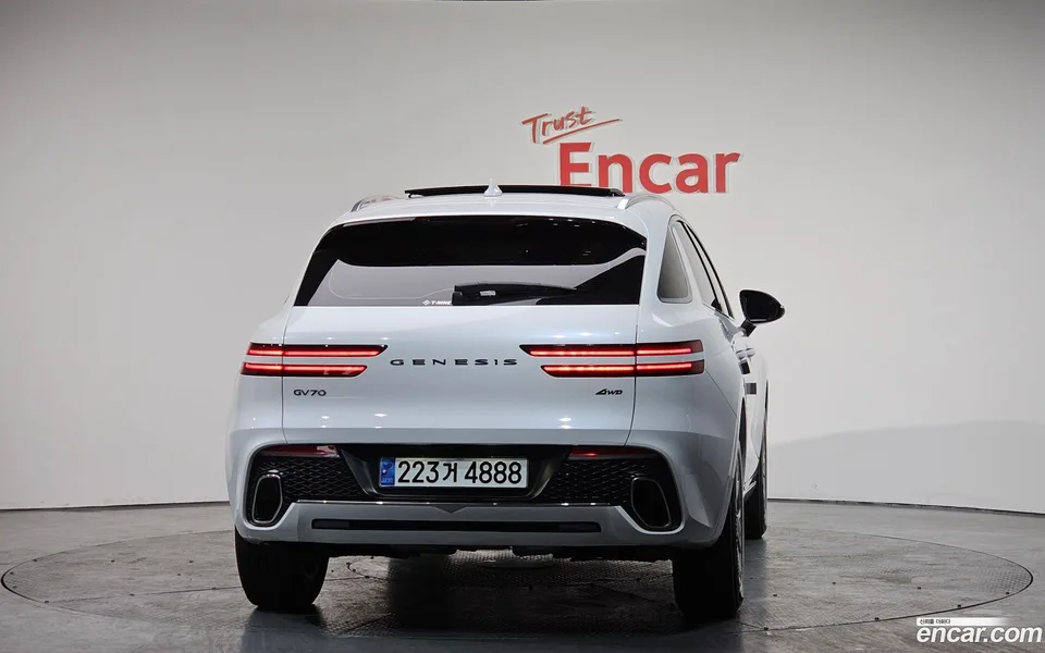 Genesis GV70 2.5T AWD 2024 — миниатюра 4