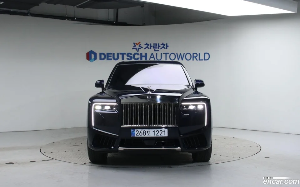 Rolls-Royce Cullinan 6.7 V12 2025 — миниатюра 3