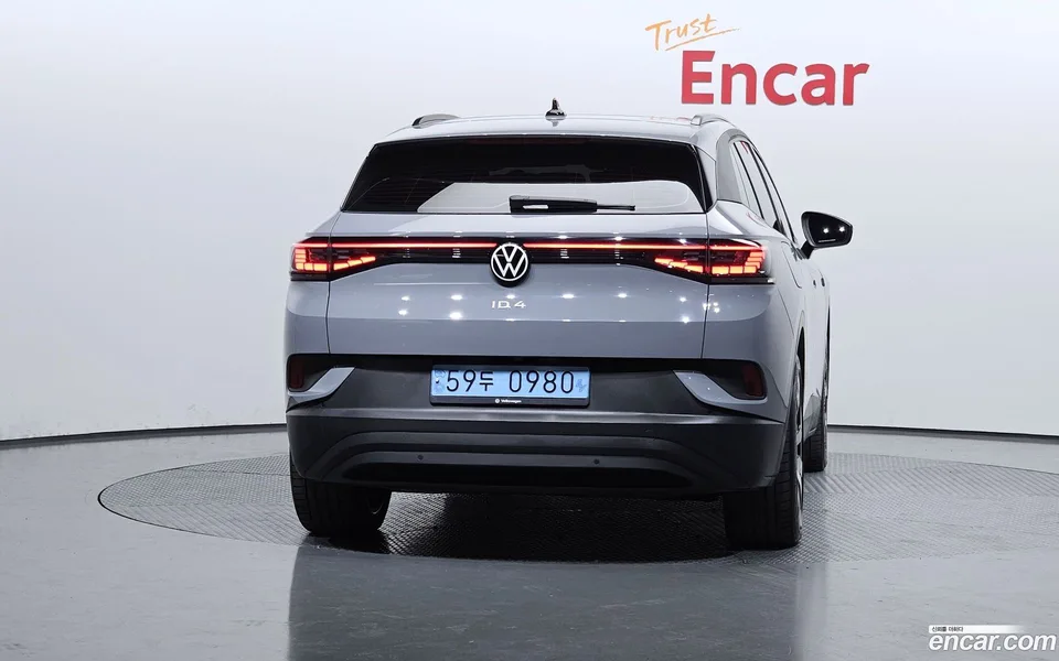 Volkswagen ID.4 2023 — миниатюра 4