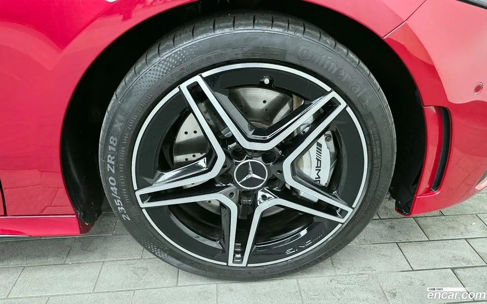 Mercedes-Benz A-Class AMG A35 4MATIC 2022 — миниатюра 5