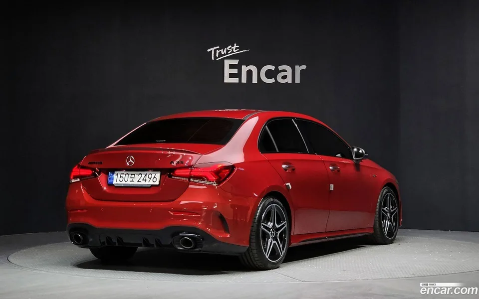Mercedes-Benz A-Class AMG A35 4MATIC 2022 — фото 1, купить с доставкой в Москву