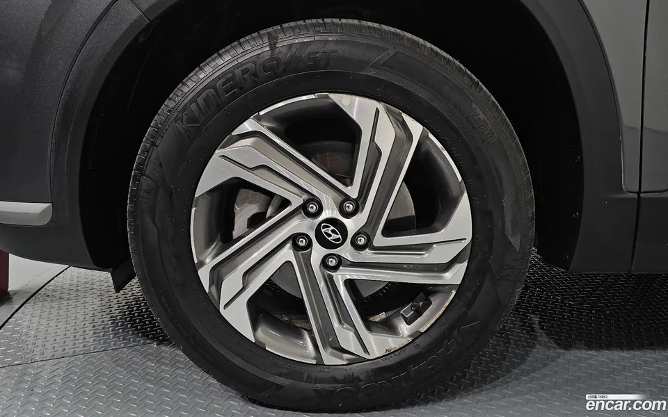 Hyundai SantaFe 2.2 4WD 2023 — thumbnail 5