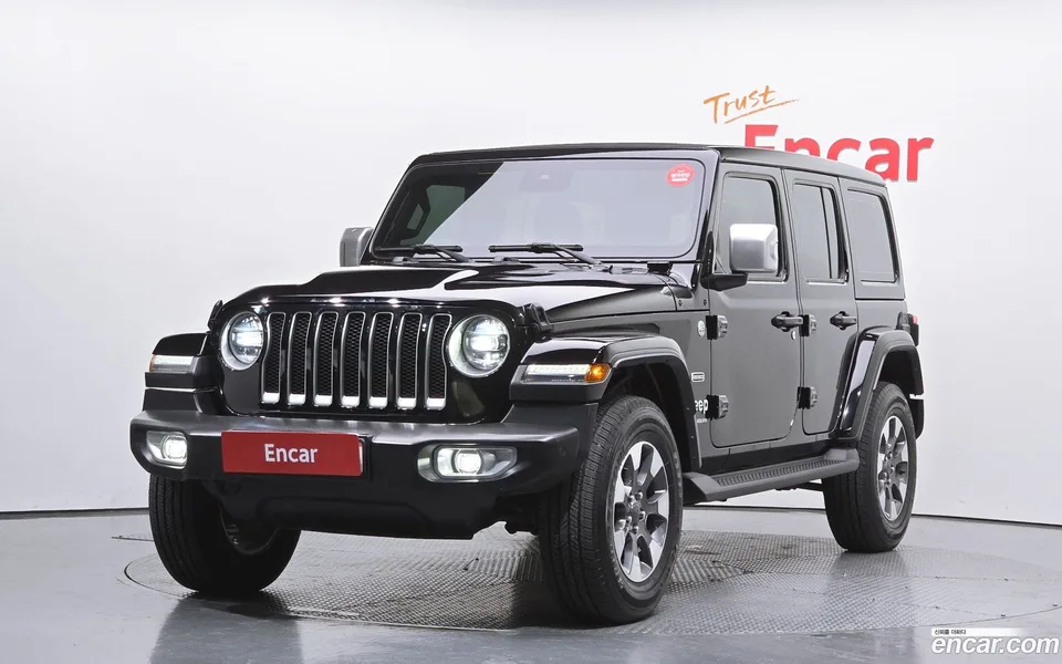 Jeep Wrangler 2.0 4 2023 — фото 1, купить с доставкой в Москву