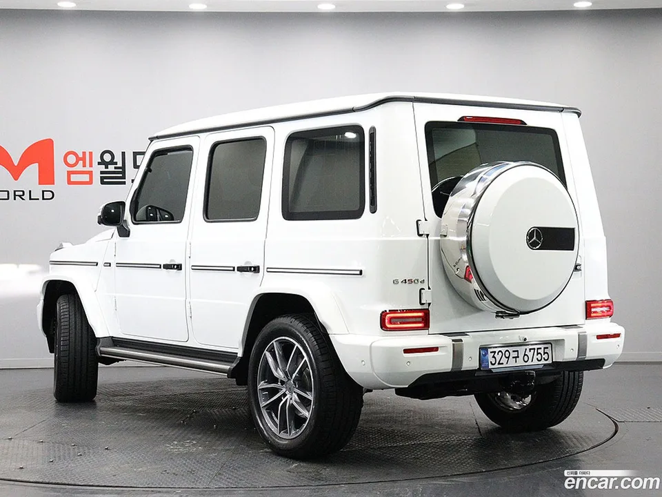 Mercedes-Benz G-Class G450d 2025 — миниатюра 4
