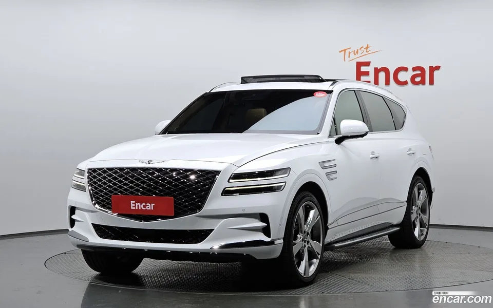 Genesis GV80 2.5T AWD 2022 — фото 1, купить с доставкой в Москву