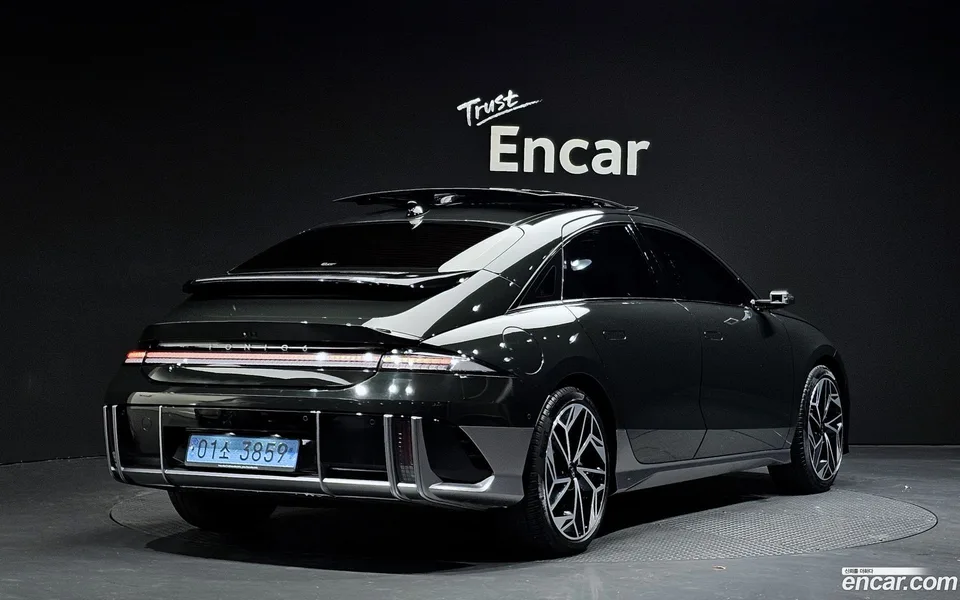 Hyundai Ioniq 6 2022 — миниатюра 2