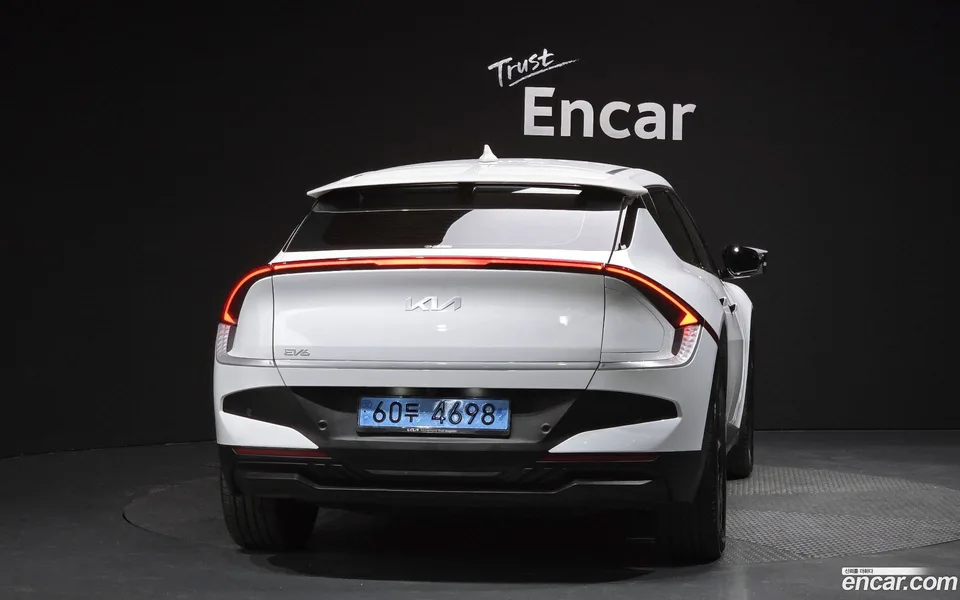 Kia EV6 2WD 2024 — миниатюра 4