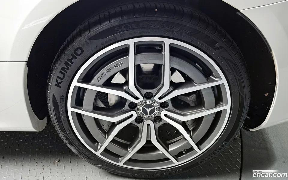 Mercedes-Benz E-Class E300d 4MATIC 2022 — миниатюра 5