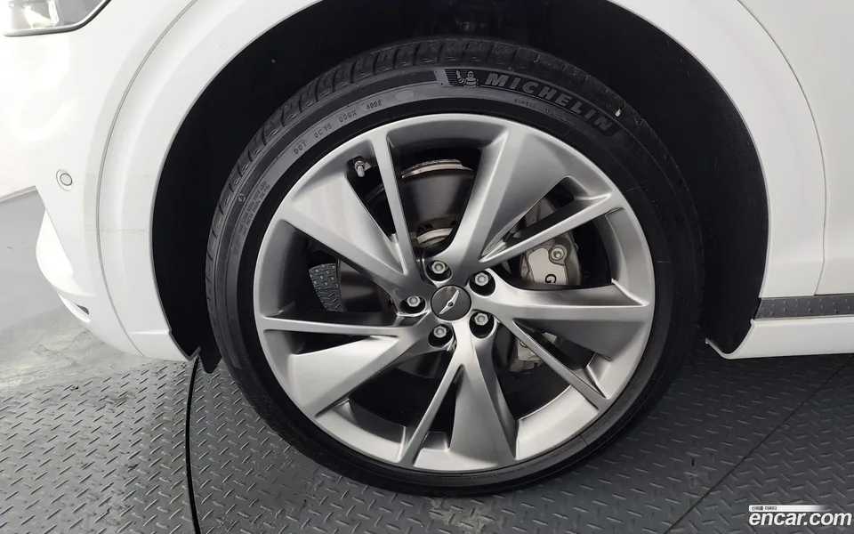 Genesis GV70 2.5T AWD 2022 — миниатюра 2