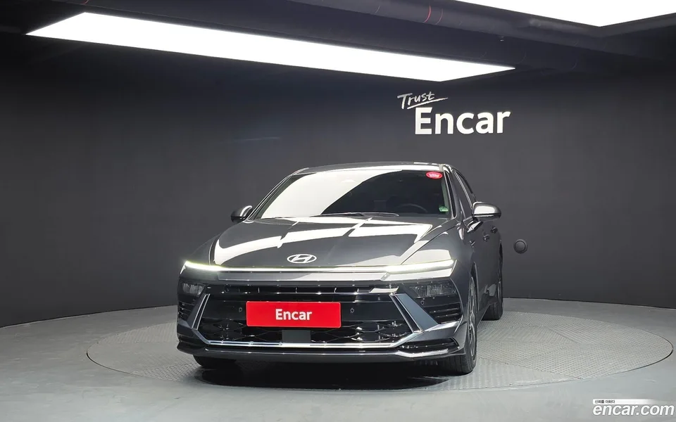 Hyundai Sonata The Edge Hybrid 2025 — миниатюра 3