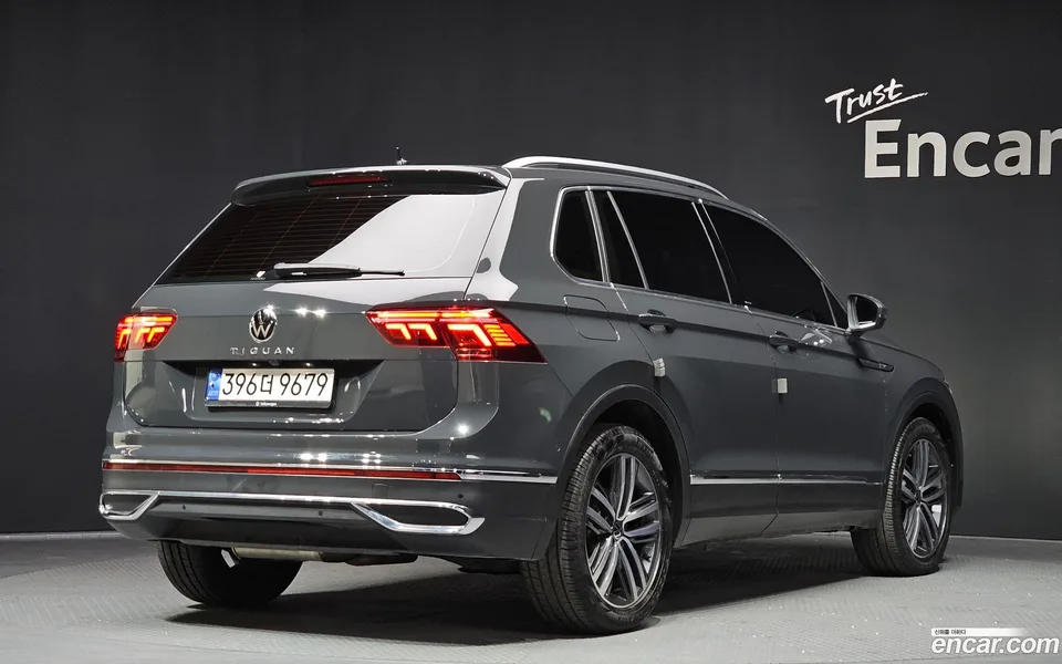 Volkswagen Tiguan 2.0 TDI 2022 — миниатюра 2
