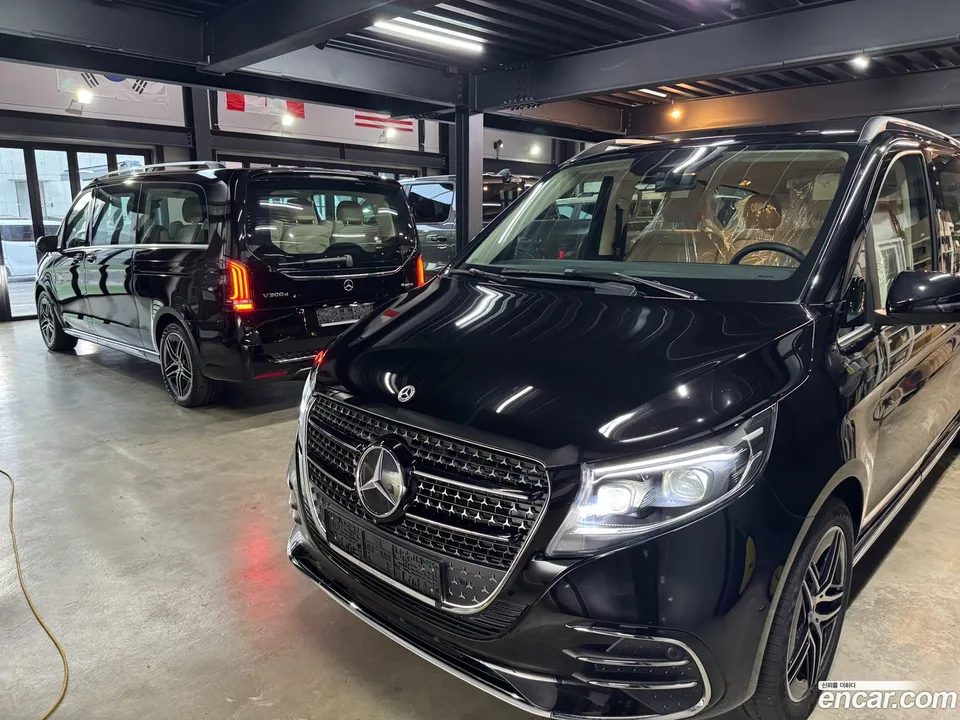 Mercedes-Benz V-Class V300 CDI 2025 — миниатюра 3
