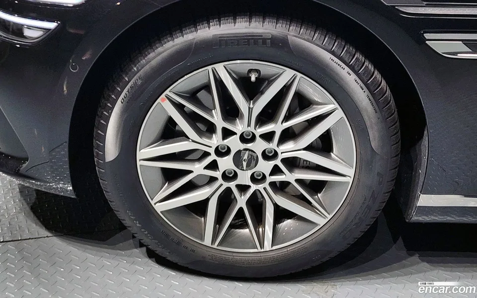 Genesis G80 2.5 2WD 2025 — миниатюра 2