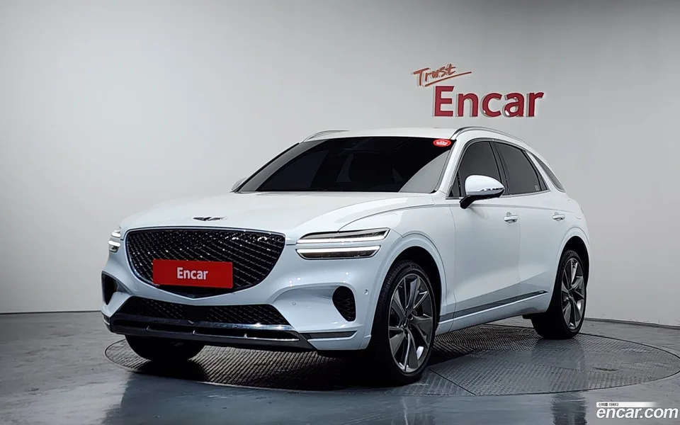 Genesis GV70 2.5T AWD 2022 — фото 1, купить с доставкой в Москву