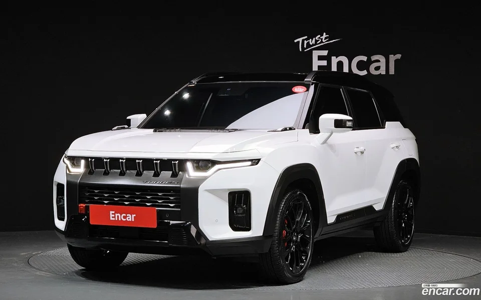 KG Mobility Torres 1.5 2WD 2023 — фото 1, купить с доставкой в Москву