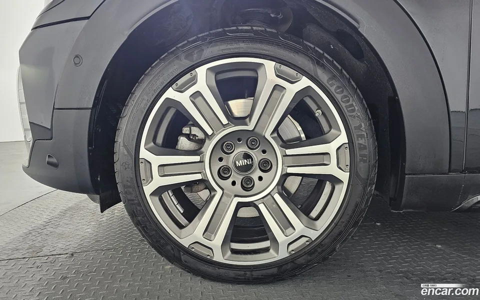 MINI Cooper S Countryman ALL4 2022 — миниатюра 2