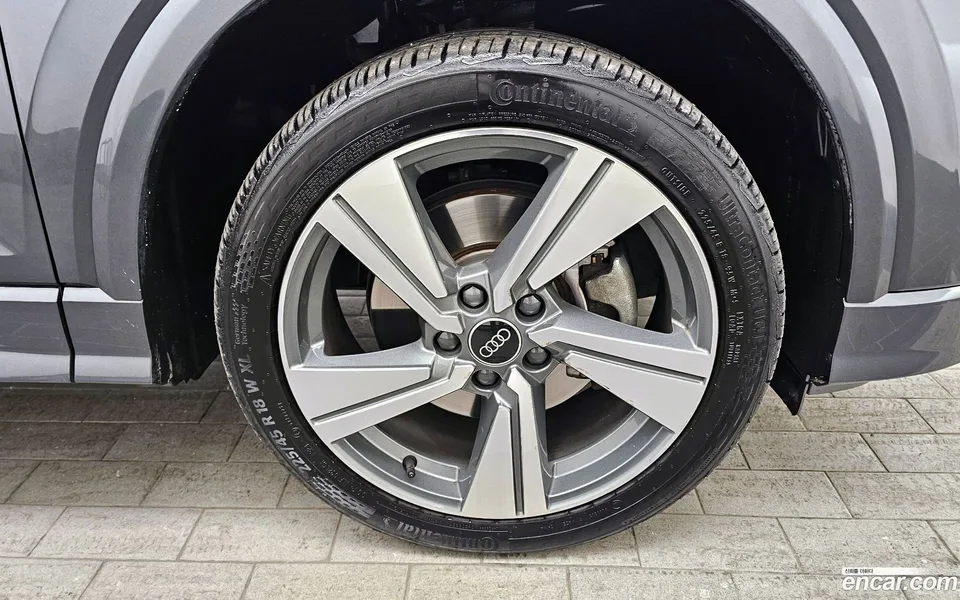 Audi Q2 35 TDI 2023 — миниатюра 5