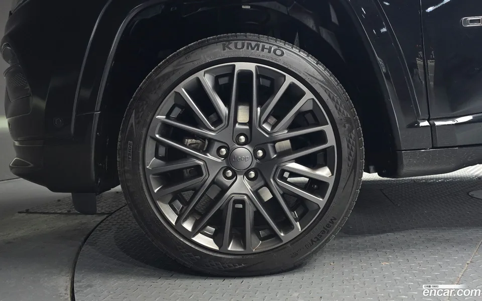 Jeep Compass S2.4 AWD 2022 — миниатюра 2