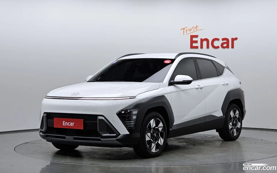 Hyundai Kona Hybrid 2024 — фото 1, купить с доставкой в Москву