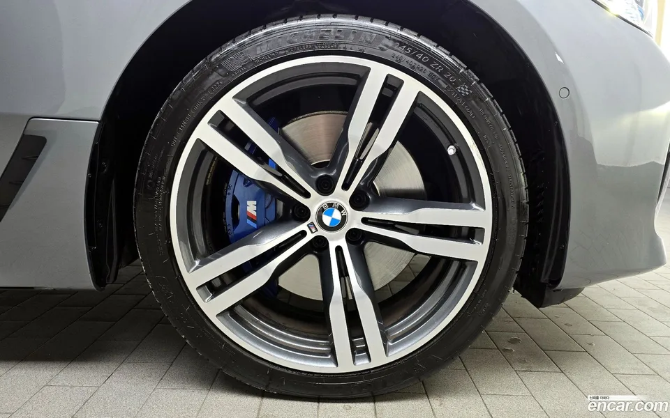BMW 6 Series GT 630i xDrive M 2022 — миниатюра 2