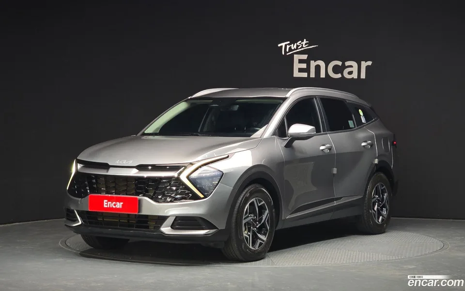 Kia Sportage 2.0 4WD 2022 — фото 1, купить с доставкой в Москву