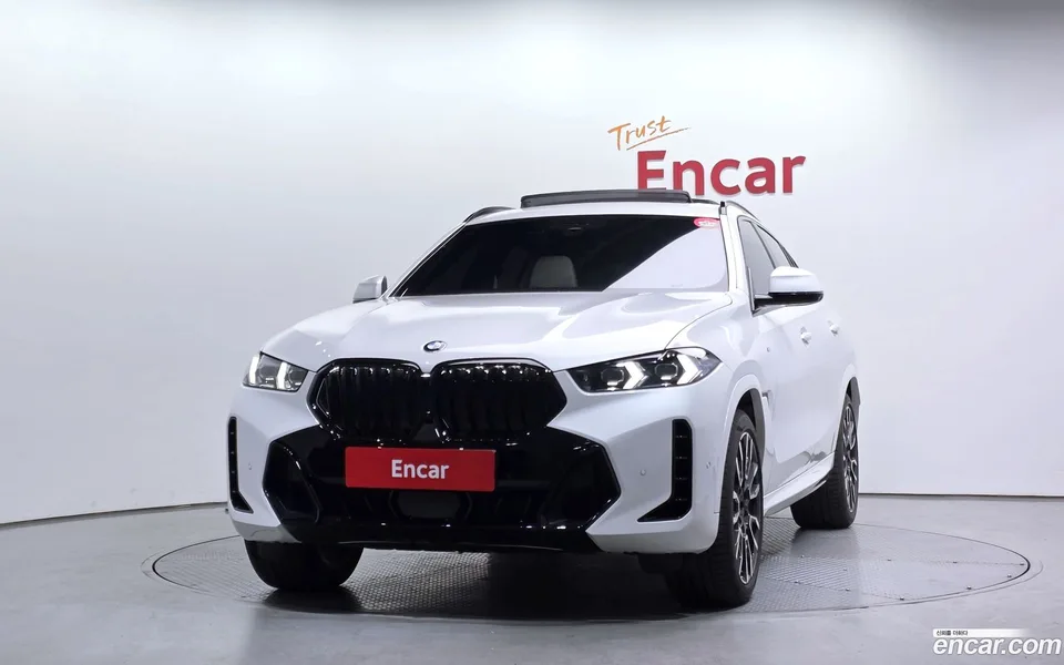 BMW X6 xDrive40i M 2025 — миниатюра 3