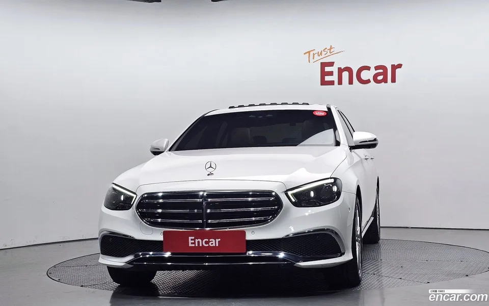 Mercedes-Benz E-Class E250 2022 — миниатюра 3