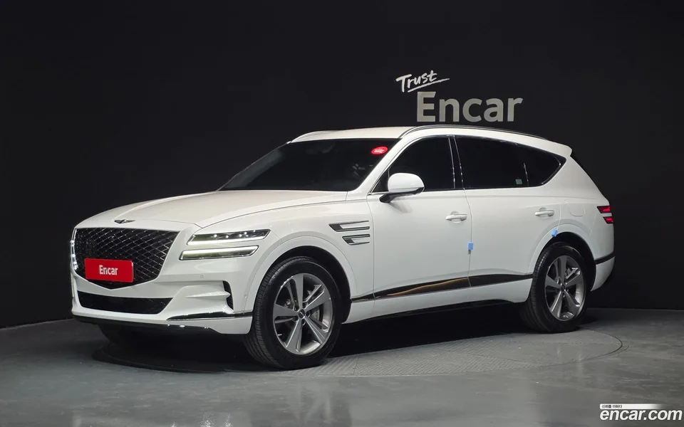 Genesis GV80 2.5T AWD 2023 — фото 1, купить с доставкой в Москву