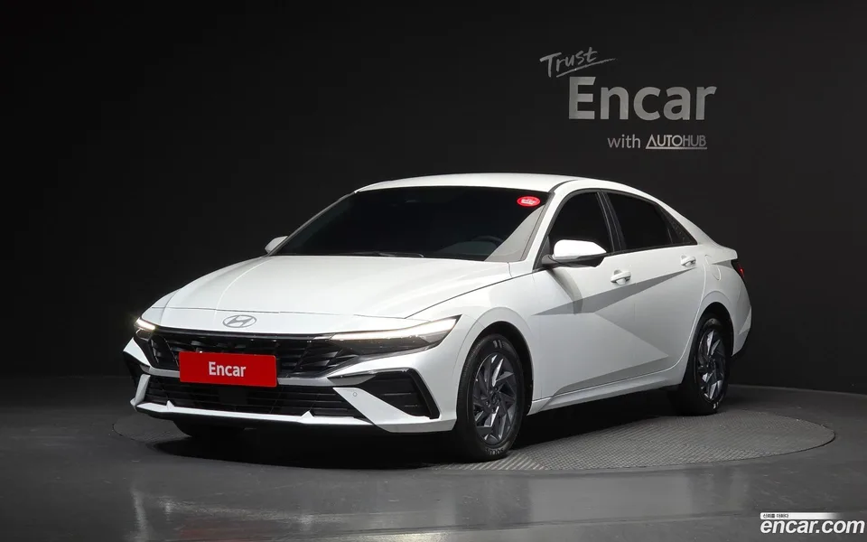 Hyundai Avante CN7 1.6 2024 — фото 1, купить с доставкой в Москву