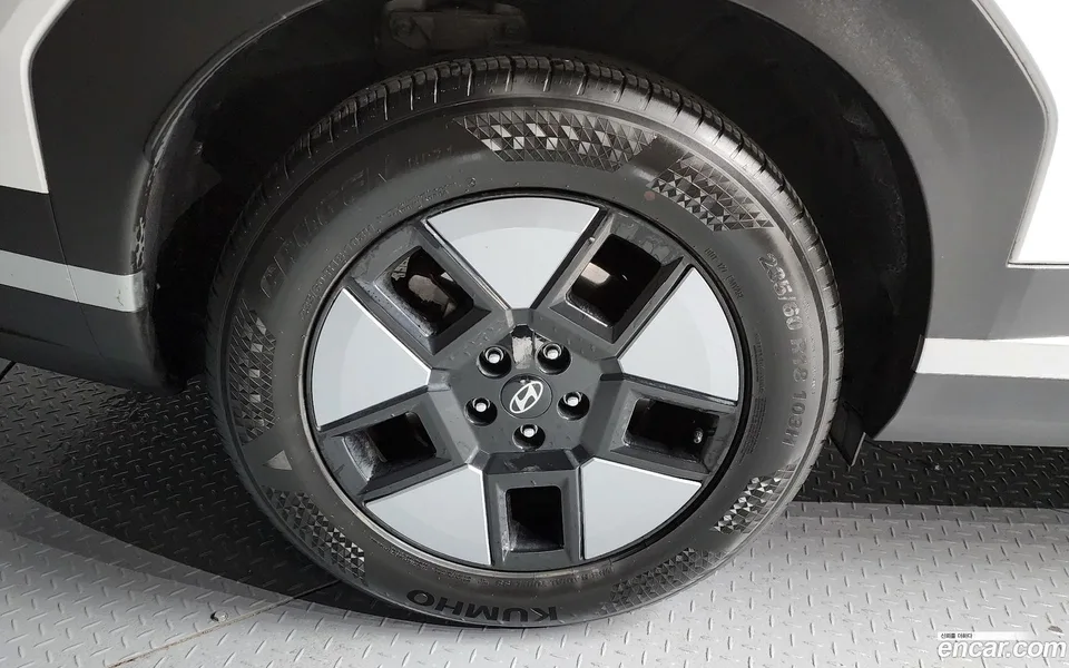 Hyundai SantaFe HEV 1.6 2WD 2023 — миниатюра 5