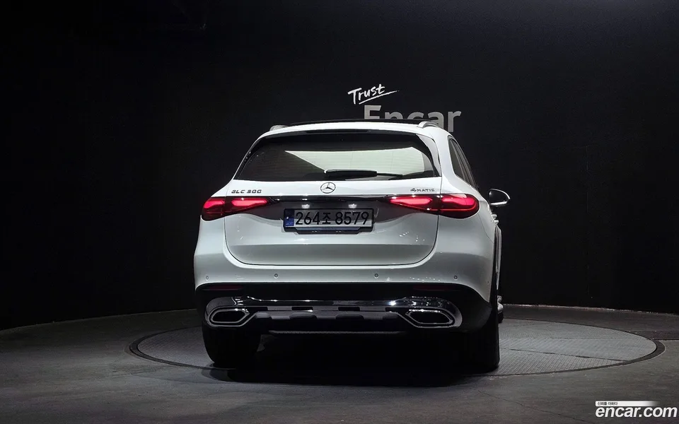 Mercedes-Benz GLC-Class GLC300 4MATIC 2025 — миниатюра 4