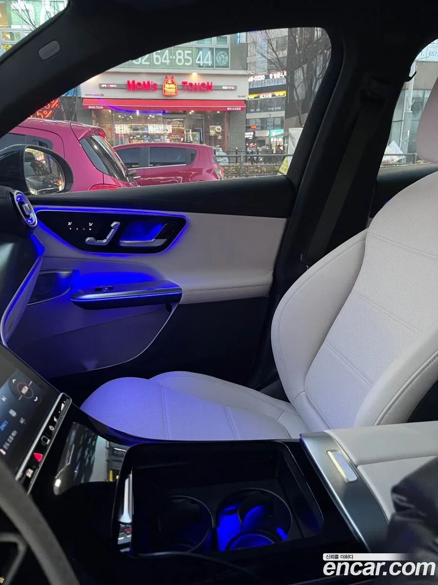 Mercedes-Benz GLC-Class GLC300 4MATIC 2025 — миниатюра 4