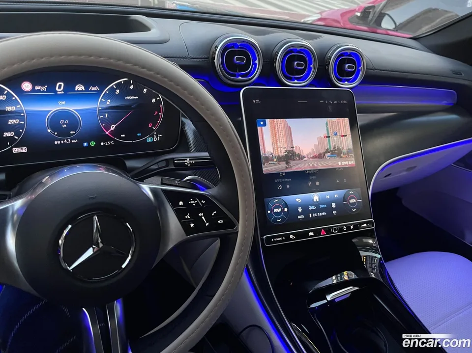 Mercedes-Benz GLC-Class GLC300 4MATIC 2025 — миниатюра 5