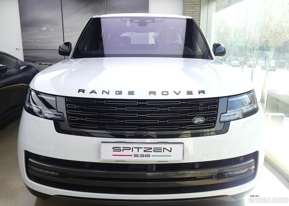Land Rover Range Rover P530 AB LWB 2023 — фото 1, купить с доставкой в Москву