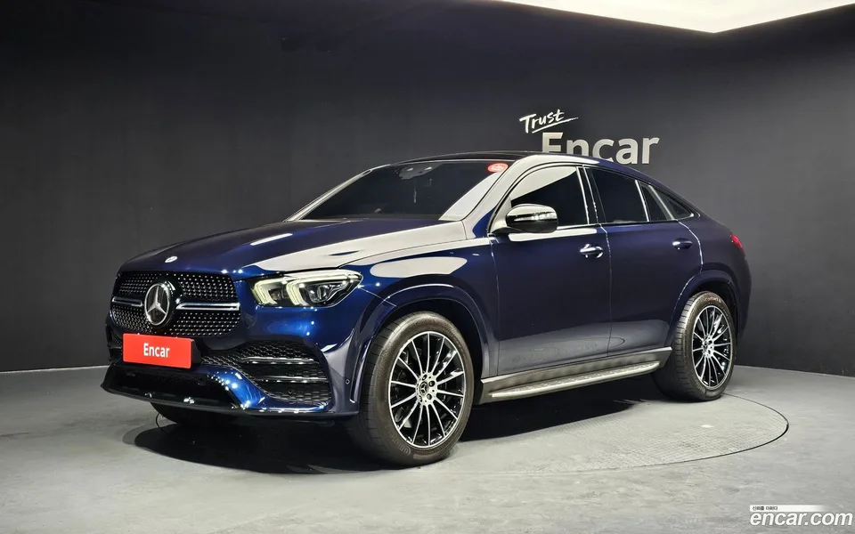 Mercedes-Benz GLE-Class GLE400d 4MATIC 2022 — фото 1, купить с доставкой в Москву