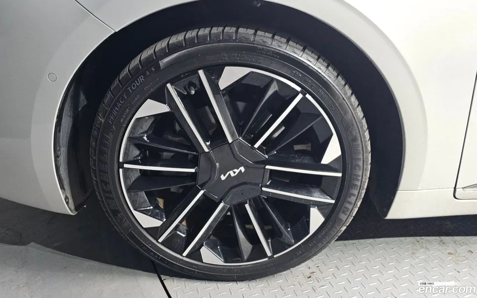 Kia K8 2.5 2WD 2024 — миниатюра 2