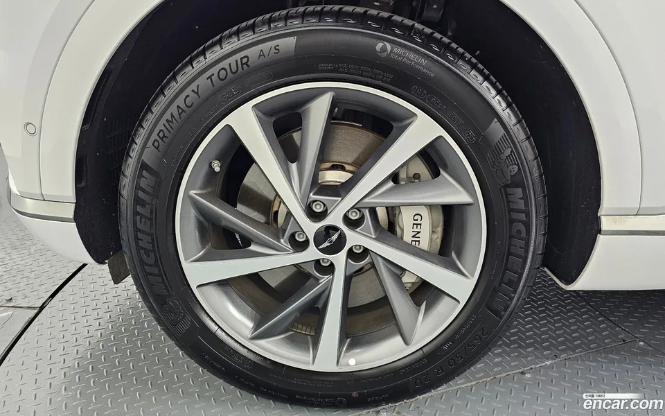 Genesis GV80 2.5T 2WD 2024 — миниатюра 2
