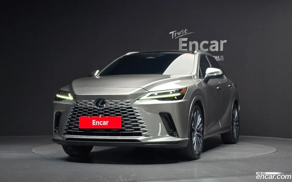 Lexus RX 450h+ 2025 — миниатюра 3