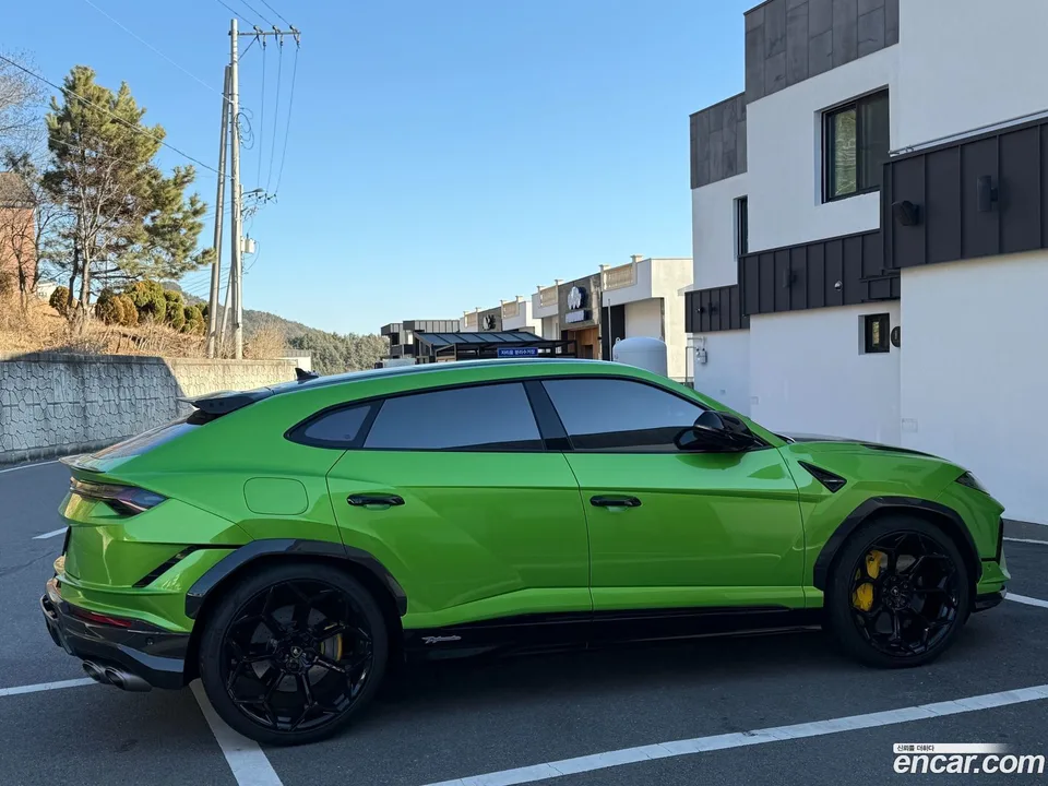 Lamborghini Urus 4.0 V8 2024 — миниатюра 2