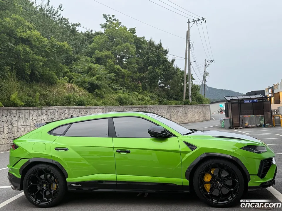 Lamborghini Urus 4.0 V8 2024 — миниатюра 4