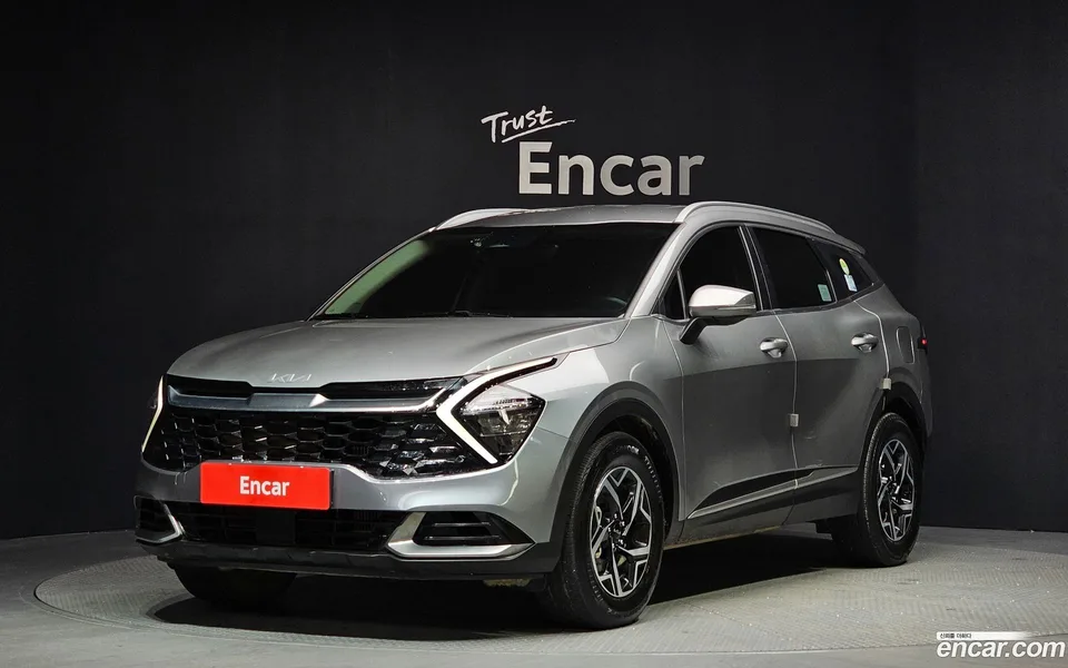 Kia Sportage 2.0 4WD 2022 — фото 1, купить с доставкой в Москву