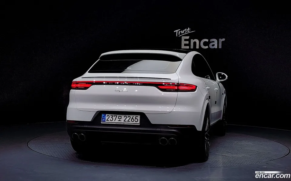 Porsche Cayenne 3.0 2023 — миниатюра 4