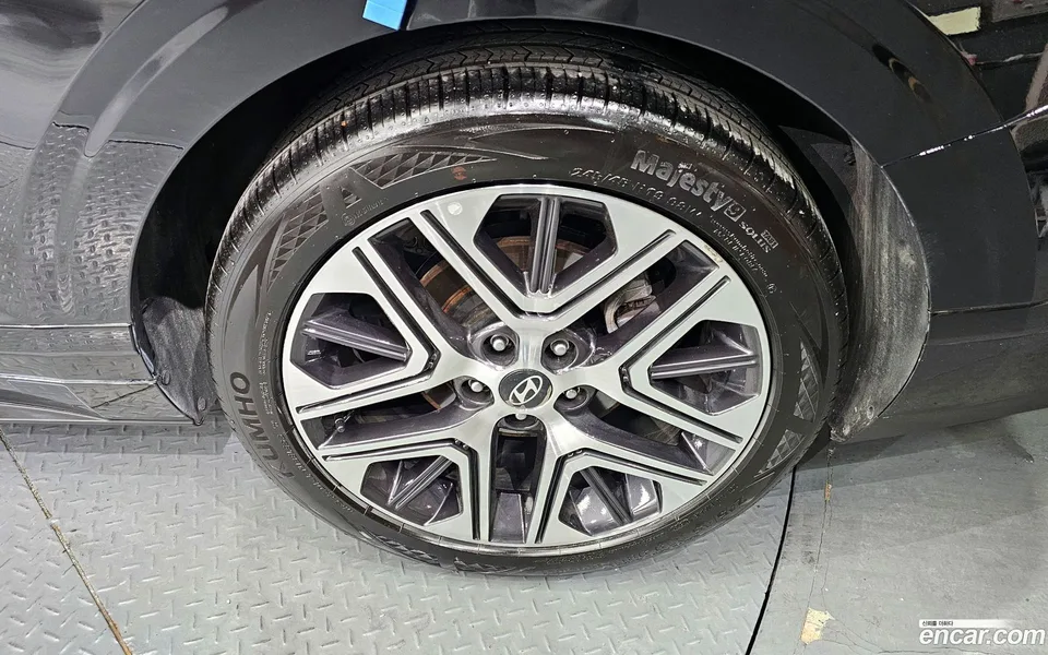 Hyundai Grandeur 2.5 2WD 2025 — миниатюра 2