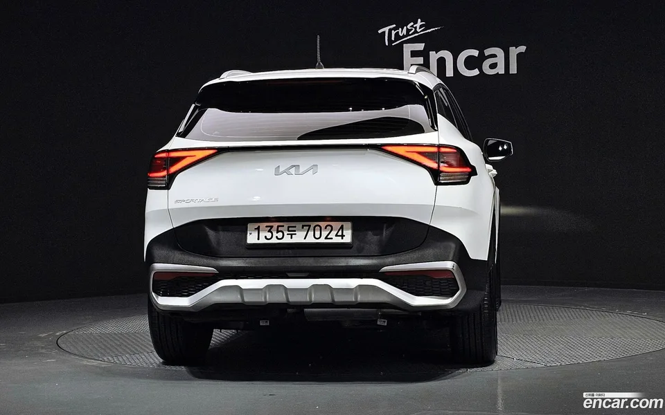 Kia Sportage 2.0 2WD 2022 — миниатюра 4