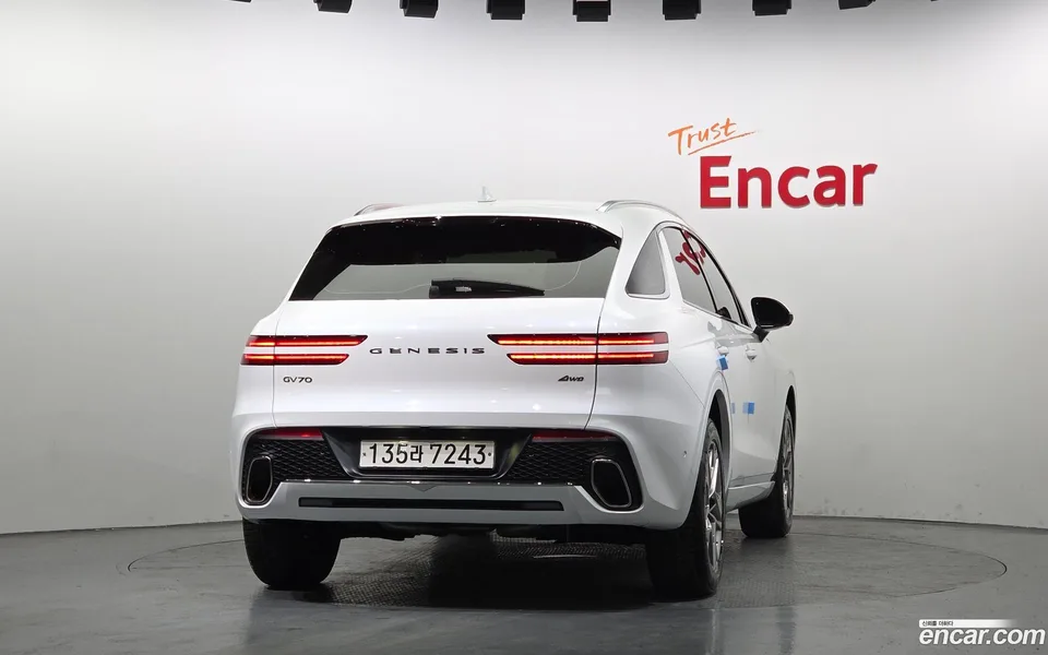 Genesis GV70 2.5T AWD 2024 — миниатюра 4