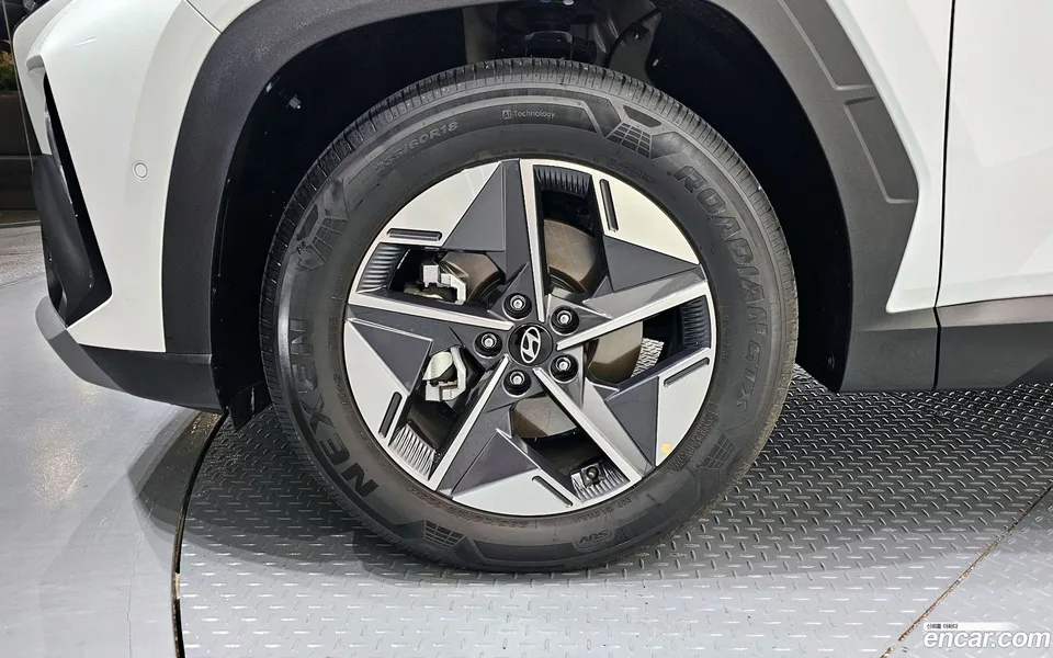 Hyundai Tucson NX4 1.6 2WD 2025 — миниатюра 2