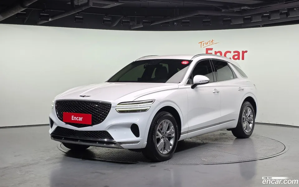 Genesis GV70 2.5T AWD 2022 — фото 1, купить с доставкой в Москву