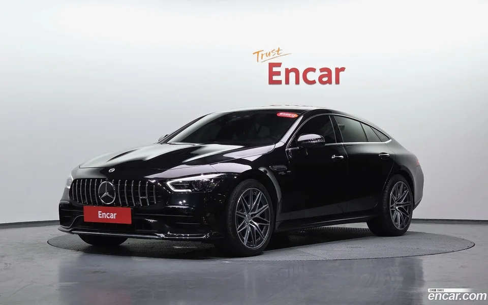 Mercedes-Benz AMG GT 4 43 4MATIC+ 2023 — фото 1, купить с доставкой в Москву