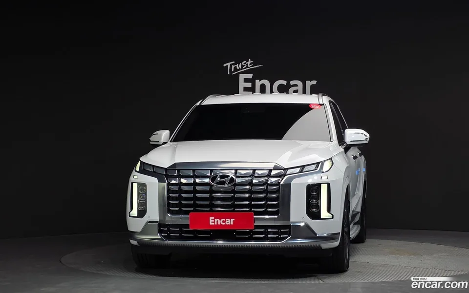 Hyundai Palisade 3.8 2WD 2023 — миниатюра 3